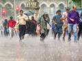 Maharashtra Weather News: राज्यात गारपिटीची, तर मुंबईत मुसळधारेची शक्यता; मध्य महाराष्ट्र व मराठवाड्याला इशारा - Marathi News | Maharashtra Weather Alert: Chance of hailstorm in the state, heavy rain in Mumbai; Warning for Madhya Maharashtra and Marathwada, temperature will drop | Latest maharashtra News at Lokmat.com