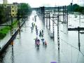 पालघर जिल्ह्यात पावसाचे तांडव सुरूच! - Marathi News | Heavy Rain was continue in Palghar district | Latest vasai-virar News at Lokmat.com