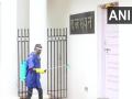 CoronaVirus News : राजभवनाचे १६ कर्मचारी पॉझिटिव्ह आल्यानं महापालिका खडबडून जागी, तातडीनं राबवल्या उपाययोजना - Marathi News | CoronaVirus News: 16 employees of Raj Bhavan came positive, bmc in action | Latest mumbai News at Lokmat.com