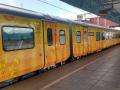 पश्चिम रेल्वे मार्गावर आजपासून धावणार पहिली खासगी तेजस - Marathi News | Tejas, the first private train to run on the Western Railway today | Latest mumbai News at Lokmat.com