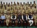 राज्यपालांच्या हस्ते विशेष कामगिरी करणाऱ्या पोलिसांना पदकं प्रदान  - Marathi News | Police medals for special performers given from the hands of the Governor | Latest crime News at Lokmat.com