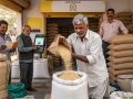 Ration Card News: आता लाभार्थ्यांना एकाचवेळी मिळणार तीन महिन्यांचे रेशन - Marathi News | Ration Card News: Now beneficiaries will get three months of ration at once | Latest maharashtra News at Lokmat.com