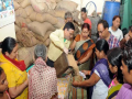 आता 'या' लोकांना मार्च 2022 पर्यंत मिळणार मोफत रेशन, मंत्रिमंडळ बैठकीत घेतला निर्णय - Marathi News | Now ration card holder people will get free rations till March 2022, the decision was taken in the cabinet meeting | Latest national News at Lokmat.com