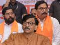 Sanjay Raut : "लांडग्यानं वाघाचं कातडं पांघरलं म्हणून वाघ होत नाही; स्वत:ला आरशात पाहावं"; राऊतांचा टोला - Marathi News | Sanjay Raut Slams shivsena Eknath Shinde led faction and Ravindra Waikar | Latest maharashtra News at Lokmat.com