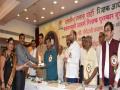 शिक्षकांचे प्रश्न सोडविण्यासाठी सरकार कटीबद्ध : रवींद्र चव्हाण, कोकणातील 150 शिक्षकांना वसंत स्मृती पुरस्कार प्रदान - Marathi News | Government is committed to solve the teacher's problems: Ravindra Chavan, 150 teachers of Konkan, get Vasant Smruti Award | Latest thane News at Lokmat.com