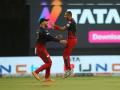 IPL 2022 RCB vs GT Live Updates : हार्दिक पांड्या- राशिद खान यांची १५ चेंडूंत फटकेबाजी, RCBसमोर उभे केले तगडे लक्ष्य - Marathi News | IPL 2022 RCB vs GT Live Updates : RCB need 169 to stay alive in IPL 2022. | Latest cricket News at Lokmat.com