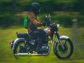 Royal Enfield च्या 'या' बाईकला ग्राहकांची सर्वाधिक पसंती; Bullet-Hunter ला मागे टाकले... - Marathi News | Royal Enfield's 'classic 350' is most preferred by customers in august; Beats Bullet-Hunter | Latest auto Photos at Lokmat.com