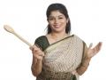Kitchen Tips : फक्त ५०० रूपयात किचन मेकओव्हर करा; नेहमी दिसेल स्टायलिश, मोकळं अन् स्वच्छ - Marathi News | Kitchen Care Tips : Under 500 rupees kitchen makeover ona budget | Latest sakhi News at Lokmat.com