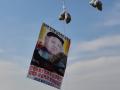 नॉर्थ कोरियात उडणारे हजारो फुगे बघून किम जोंग परिवाराचे धाबे का दणाणले? बहिणीने दिली थेट धमकी.... - Marathi News | South Korea succumbs to Kim Jong-un's sister Kim Yo Jong's threats over 'balloon protests' | Latest international Photos at Lokmat.com