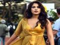 Rhea Chakraborty reveals what happened on 8 June at Sushant's residence - Hindi News | Rhea Chakraborty reveals what happened on 8 June at Sushant's residence | Latest entertainment Photos at Lokmattimes.com