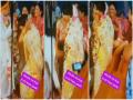 VIDEO : सर्वांसमोर नवरदेवाने नवरीसोबत केलं असं काही, बघतच राहिले पाहुणे - Marathi News | Wedding video of groom touching bride feet watch Instagram reels video | Latest social-viral News at Lokmat.com