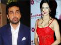 Poonam Pandey ने Raj Kundra वर लावले होते गंभीर आरोप, म्हणाली - माझ्या फोटो-व्हिडीओसोबत... - Marathi News | Raj Kundra and Poonam Pandey controversy : Poonam Pandey accused Raj Kundra for misusing her photos and video | Latest filmy Photos at Lokmat.com