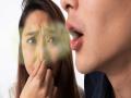 Mouth Smell : तोंडाच्या दुर्गंधीमुळे दूर पळू लागतात लोक? लगेच करा हे ५ घरगुती उपाय; मग बघा कमाल... - Marathi News | Mouth Smell : Home remedies for bad breath mouth freshener drink water and many more | Latest health Photos at Lokmat.com