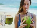 coconut water Benefits :उन्हाळ्यात नारळाचं पाणी पिण्याचे होतात अनेक फायदे, वाचाल तर व्हाल अवाक् - Marathi News | Health Tips : Know the benefits of coconut water drinking in summer | Latest health News at Lokmat.com