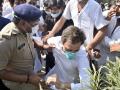 योगी सरकार बरखास्त करा, हाथरस घटनेविरोधात देशभरात संताप - Marathi News | Outrage across the country over the Hathras incident | Latest national News at Lokmat.com