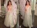 रिया चक्रवर्ती या फोटोंमुळे झाली इन्स्टावर ट्रोल - Marathi News | Rhea Chakraborty Gets Heavily Trolled for Sharing These Pictures | Latest filmy Photos at Lokmat.com