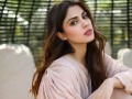 Rhea Chakraborty : रिया चक्रवर्तीला कोर्टाने दिला दिलासा; परदेशात जाण्याची मिळाली मुभा - Marathi News | Rhea Chakraborty granted relief by court; Permission to go abroad | Latest mumbai News at Lokmat.com