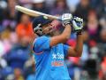 हवेत फटके मारणे गुन्हा नाही; हिटमॅन रोहित शर्माचे स्पष्ट मत - Marathi News |  Blasting in the air is not a crime; Hitman Rohit Sharma's candid opinion | Latest cricket News at Lokmat.com