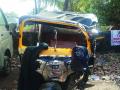 रिक्षा झाडाला धडकून एक ठार; दोघे जखमी - Marathi News | One killed by rickshaw tree; Both injured | Latest raigad News at Lokmat.com