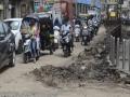 अत्यावश्यक सेवा वगळता रस्ते खोदाई पुणे महापालिकेने थांबवली - Marathi News | Pune Municipal Corporation has stopped road digging except for essential services | Latest pune News at Lokmat.com