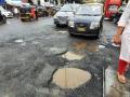नेमेची येतो मग पावसाळा आणि सोबत खड्डेही - Marathi News | in mumbai the technologies used by the bmc for pothole has not effective problem of potholes continue again in monsoon | Latest mumbai News at Lokmat.com