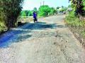 जड वाहनांमुळे रस्त्यावर जागोजागी खड्डे - Marathi News | Due to heavy vehicles, road potholes on the road | Latest pune News at Lokmat.com