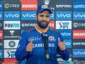 IPL 2021, MI vs DC T20 : Rohit Sharmaला दुखापत, सामना अर्ध्यावर सोडून गेला मैदानाबाहेर; समोर आले मोठे अपडेट्स - Marathi News | IPL 2021, MI vs DC T20 : Rohit Sharma injury scare left ground, he had a small niggle but it's okay now | Latest cricket News at Lokmat.com