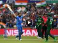 Rohit Sharma scored 140 against Pakistan : जेव्हा मी पाकिस्तानचा प्रशिक्षक बनेन...!; Mumbai Indians कडून रोहित शर्माचा 'तो' Video व्हायरल - Marathi News | On this day in 2019, Rohit Sharma scored a match-winning 140 against Pakistan in the world cup, Mumbai Indians share funny video of Hitman | Latest cricket News at Lokmat.com