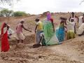 मनरेगाची कामे सुरू करण्याची मागणी - Marathi News | Demand to start MGNREGA works | Latest nashik News at Lokmat.com