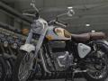 Royal Enfield : हौसेचं 'मोल' वाढलं... रॉयल एन्फिल्ड बुलेटच्या किंमतीत जानेवारीपासून वाढ - Marathi News | Royal Enfield : Hausa price rises ... Royal Enfield Bullet price rises from January | Latest business News at Lokmat.com