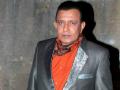 मिथुन चक्रवर्ती उपचारासाठी अमेरिकेला रवाना - Marathi News | Mithun Chakraborty in LA hospital for treatment | Latest filmy News at Lokmat.com