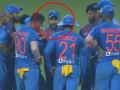 तिसऱ्या सामना सुरु असताना रोहितने बोलवली मिटींग आणि ... - Marathi News | During the third match, Rohit sharma called a meeting and ... | Latest cricket News at Lokmat.com