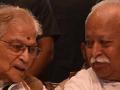 मुरली मनोहर जोशींनी घेतली सरसंघचालकांची भेट - Marathi News | Murali Manohar Joshi's visit to RSS chief | Latest nagpur News at Lokmat.com