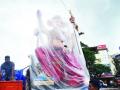 गणेशोत्सवासाठी सजल्या बाजारपेठा - Marathi News | markets ready for Ganeshotsav | Latest raigad News at Lokmat.com