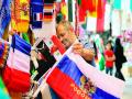 Fifa World Cup 2018 : विश्वचषकाच्या रंगात रंगले मॉस्को - Marathi News | Fifa World Cup 2018: Moscow Ready for World Cup | Latest football News at Lokmat.com