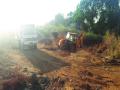 पनवेल तालुक्यात डोंगर पोखरून सर्रास माती उत्खनन - Marathi News | Excavation of the Saras mud on mountain range in Panvel taluka | Latest navi-mumbai News at Lokmat.com