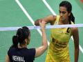 सिंधूला नमवून सायना उपांत्य फेरीत - Marathi News | In the semifinal, Saina defeated Sindhu | Latest badminton News at Lokmat.com