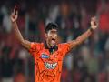 वडिलांनी मजुरी केली, दागिने विकून आईनं मुलासाठी बूट खरेदी केले; IPL मध्ये चमकला साकीब हुसैन - Marathi News | IPL 2026: Father worked as a labourer, mother sold jewellery to buy shoes for her son; Shakib Hussain shined in IPL | Latest cricket News at Lokmat.com
