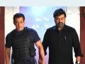 चिरंजीवी आणि सलमान खानचा 'गॉडफादर' या OTT प्लॅटफॉर्मवर झाला रिलीज - Marathi News | Chiranjeevi and Salman Khan's 'Godfather' released on the OTT platform | Latest filmy Photos at Lokmat.com