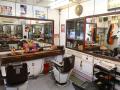 CoronaVirus Lockdown : सलून व्यवसाय ३१ मे पर्यंत लॉकडाऊनच - Marathi News | CoronaVirus Lockdown: Salon business locked down till May 31 | Latest kolhapur News at Lokmat.com