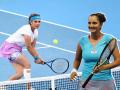 Sania Mirza: "पराभवाची भीती कधी बाळगलीच नाही", निरोपाच्या सामन्यानंतर टेनिसपटू सानिया मिर्झा भावूक - Marathi News | Indian tennis player Sania Mirza had to accept defeat in the last match of her career i.e. the very first match of the WTA Dubai Duty Free Championship | Latest other-sports Photos at Lokmat.com