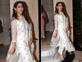 सारा खानचा सोज्वळ अंदाज, पाहून तुम्हीही व्हाल फिदा - Marathi News | Sarah Khan's Ethnic Look | Latest filmy Photos at Lokmat.com
