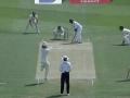 PAK Vs AUS 2nd Test: पाकिस्तानच्या कर्णधाराच्या विचित्र फलंदाजीची सोशल मीडियावर चर्चा - Marathi News | PAK vs AUS 2nd Test: Sarfraz Ahmed's batting stance viral in social media | Latest cricket News at Lokmat.com