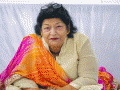 Saroj Khan Birthday : वयाच्या 13 व्या वर्षी 30 वर्षांच्या विवाहित पुरूषाशी केले लग्न; असे आहे सरोज खान यांचे पर्सनल लाईफ - Marathi News | choreographer saroj khan birthday lesser known facts married life | Latest filmy News at Lokmat.com