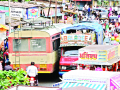 वाहतूक दुप्पट... चौपाटी ‘चौपट’! - Marathi News | Traffic doubled ... Chowpatty 'Fourth'! | Latest satara News at Lokmat.com