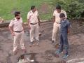 कऱ्हाडजवळ नदीत आढळले ग्रॅनाईट बॉम्ब, जिल्हा हादरला - Marathi News | Granite bomb found in river near Karhad | Latest satara News at Lokmat.com