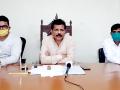 CoronaVirus Lockdown : नियम न पाळल्यास दुकाने सील, सावंतवाडी नगराध्यक्षांचा इशारा - Marathi News | CoronaVirus Lockdown: Shops will be sealed if rules are not followed, Sawantwadi mayor warns | Latest sindhudurga News at Lokmat.com