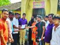 नवाबकालीन शाळेसाठी माजी विद्यार्थी सरसावले - Marathi News | Alumni for Nawabwant School | Latest raigad News at Lokmat.com