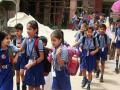 दप्तराचे ओझे कमी करण्यासाठी दोन वर्षांत काय केले? - Marathi News | What did two years do to reduce the burden of Daptara? | Latest mumbai News at Lokmat.com