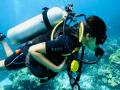 Scuba Diving : १०, २० की ३० मीटर? पाण्यात नेमके किती खोलवर जातात स्कूबा डायव्हर्स? - Marathi News | Scuba Diving: 10, 20 or 30 meters? How deep do scuba divers go in the water? | Latest national Photos at Lokmat.com